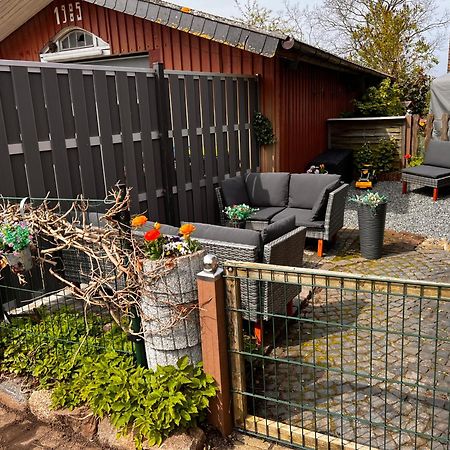 Neue Ferienwohnung Kuestennaehe Mit Terrasse 3Km Zum Strand Osdorf Exterior photo